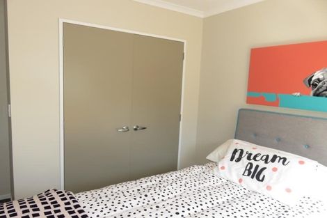 Photo of property in 30b Havana Rise, Grenada Village, Wellington, 6037