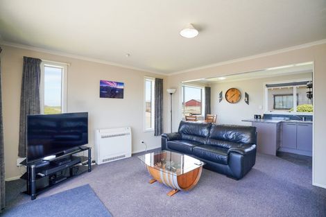 Photo of property in 130 Avon Road, Clifton, Invercargill, 9812