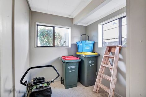 Photo of property in 1/17 Roy Terrace, Moturoa, New Plymouth, 4310