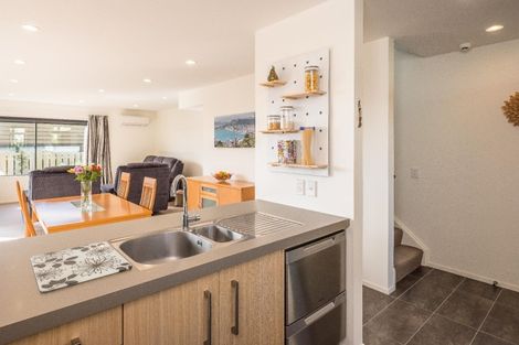 Photo of property in 11 Lacebark Lane, Woodridge, Wellington, 6037