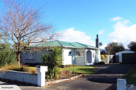 Photo of property in 24 Garrison Street, Carterton, 5713