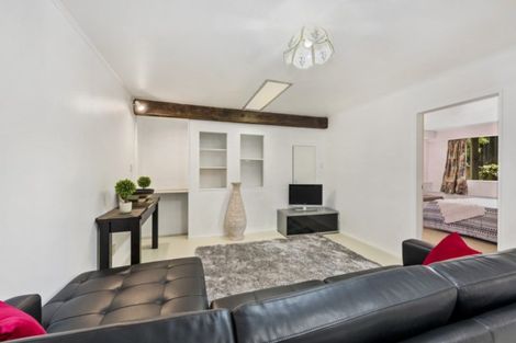 Photo of property in 9 Radiata Grove, Brown Owl, Upper Hutt, 5018