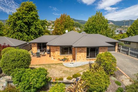 Photo of property in 94 Fergusson Street, Stoke, Nelson, 7011