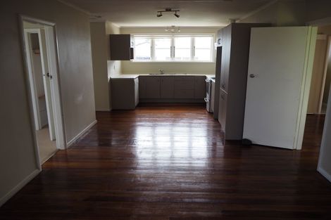 Photo of property in 1/35 Hill Crescent, Papakura, 2110