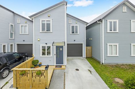 Photo of property in 9 Riroriro Close, Papakura, 2110