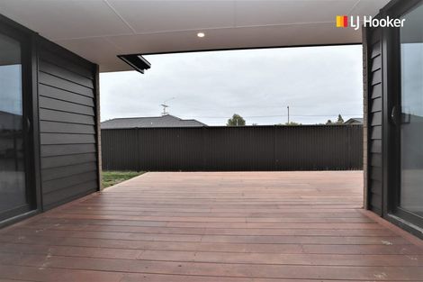 Photo of property in 5 North Foreland Street, Waihola, Milton, 9073