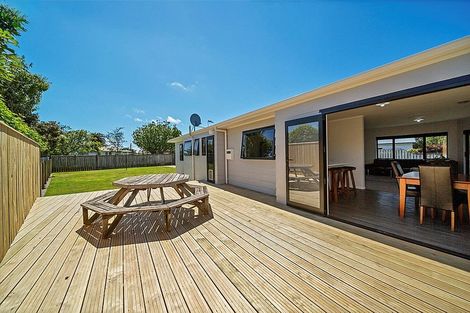 Photo of property in 37 Tawa Street, Hawera, 4610