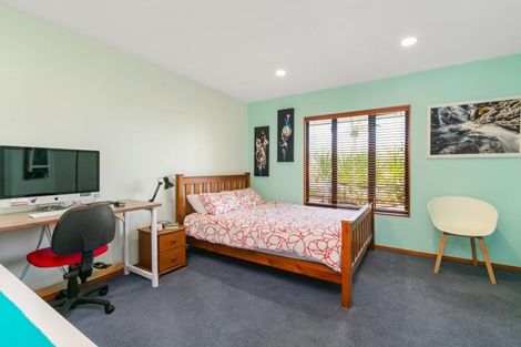 Photo of property in 5 Dune Avenue, Papamoa Beach, Papamoa, 3118