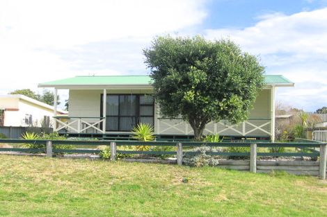 Photo of property in 219 Sylvia Road, Whangamata, 3620