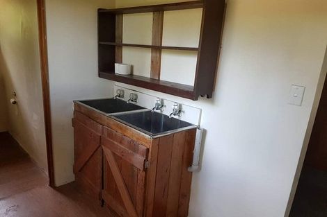 Photo of property in 576 Cemetery Road, Maunu, Whangarei, 0170