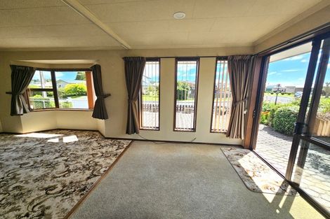 Photo of property in 18 Crossleigh Crescent, Balclutha, 9230