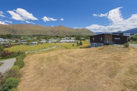 Photo of property in 46 Kings Drive, Wanaka, 9305