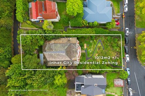 Photo of property in 90 Queen Street, North Dunedin, Dunedin, 9016