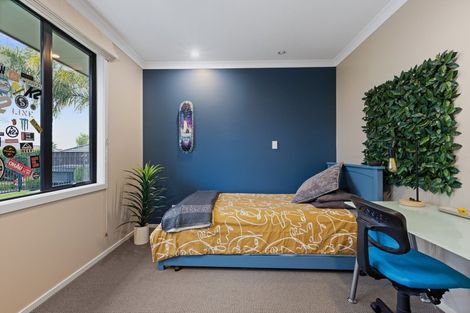 Photo of property in 7 Kirkpatrick Place, Havelock North, 4130