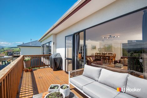 Photo of property in 19 Braeside, Kinmont Park, Mosgiel, 9024