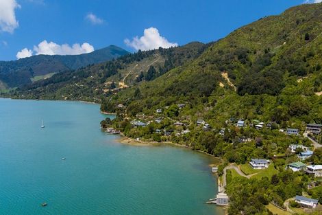 Photo of property in 56 Moenui Road, Havelock, Picton, 7281