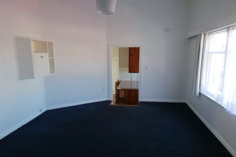 Photo of property in 16 Toru Street, Lyall Bay, Wellington, 6022