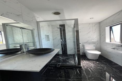 Photo of property in 6 Arrowsmith Drive, Clover Park, Auckland, 2019