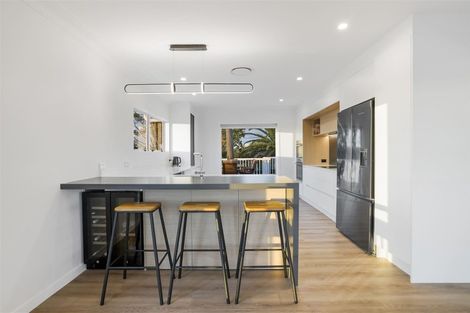 Photo of property in 128 Rangatira Road, Beach Haven, Auckland, 0626