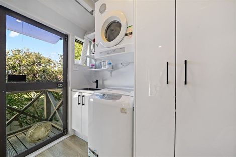 Photo of property in 1/80 Kervil Avenue, Te Atatu Peninsula, Auckland, 0610