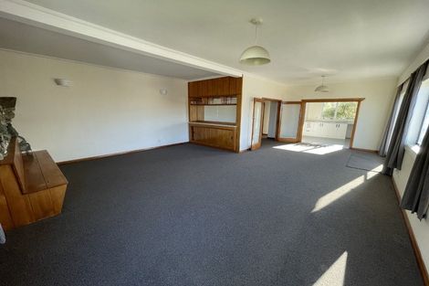 Photo of property in 29 Freeling Street, Island Bay, Wellington, 6023