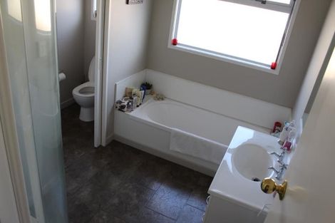 Photo of property in 177 Mangorei Road, Merrilands, New Plymouth, 4312