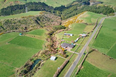 Photo of property in 131 Tiromoana Road, Maata, Eltham, 4398