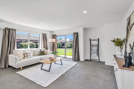 Photo of property in 28 Burford Way, Rolleston, 7615