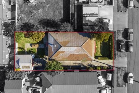 Photo of property in 6 Fairfield Avenue, Addington, Christchurch, 8024