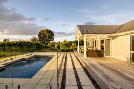 Photo of property in 49a Oceana Drive, Welcome Bay, Tauranga, 3175