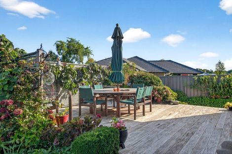 Photo of property in 13 Tarata Grove, Lansdowne, Masterton, 5810