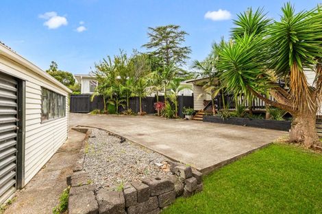 Photo of property in 25 Roseneath Place, Birkdale, Auckland, 0626