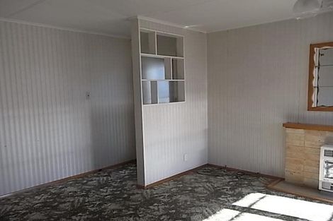 Photo of property in 28 Galway Avenue, Hokowhitu, Palmerston North, 4410