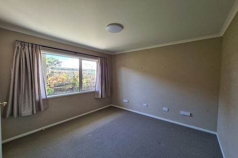 Photo of property in 14 Whiteley Street, Moturoa, New Plymouth, 4310