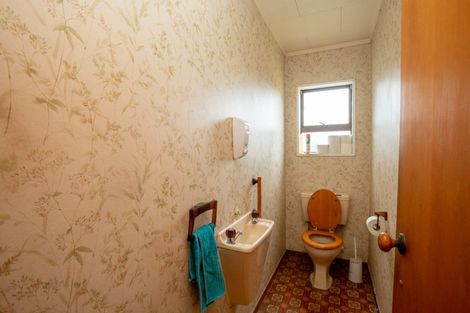 Photo of property in 17 Mahana Road, Ngatea, 3503