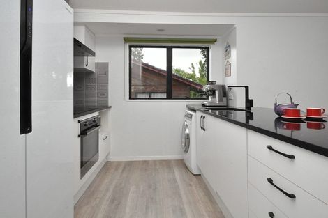 Photo of property in 7/109 Don Buck Road, Massey, Auckland, 0614