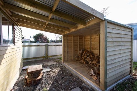 Photo of property in 7 Neptune Street, Dannevirke, 4930