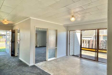 Photo of property in 3 Somerset Place, Taradale, Napier, 4112