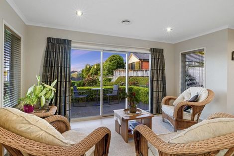 Photo of property in 8 Margaret Alice Close, Whalers Gate, New Plymouth, 4310