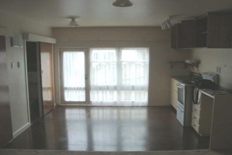 Photo of property in 2 Manitoba Place, Kingston, Wellington, 6021