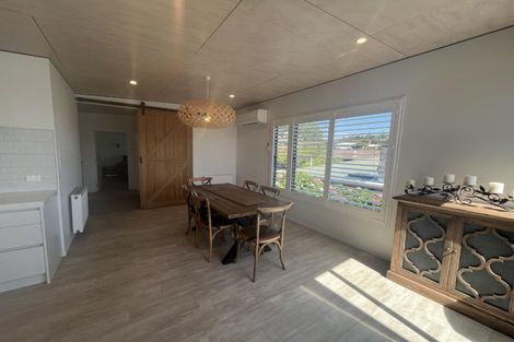 Photo of property in 42 Gilbert Street, New Plymouth, 4310
