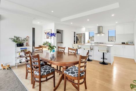 Photo of property in 8 Owen Drive, Darfield, 7510