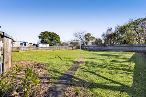 Photo of property in 18 Acourt Street, Hawera, 4610
