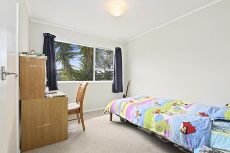 Photo of property in 5 Sari Place, Massey, Auckland, 0614