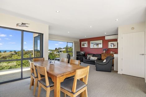 Photo of property in 6 Adele Way, Kaiteriteri, Motueka, 7197