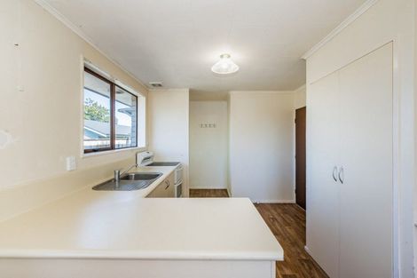 Photo of property in 62a Mazengarb Road, Paraparaumu Beach, Paraparaumu, 5032