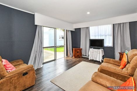 Photo of property in 43 Mckean Avenue, Manurewa, Auckland, 2102