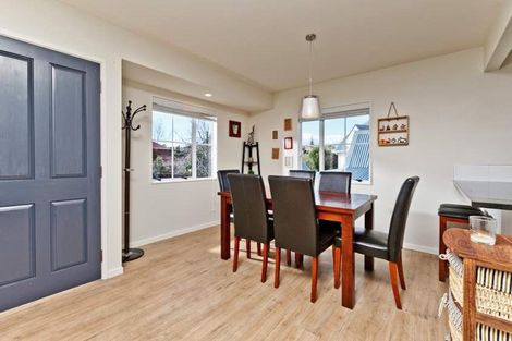 Photo of property in 1/62 Centorian Drive, Windsor Park, Auckland, 0632