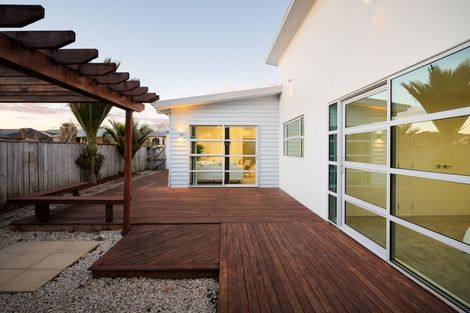 Photo of property in 106 Saint James Drive, Huntington, Hamilton, 3210