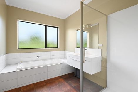 Photo of property in 205 Osborne Road, Horsham Downs, Hamilton, 3281